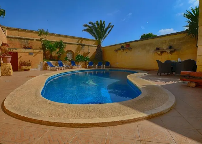 Razzett Ta' Twil Vila *