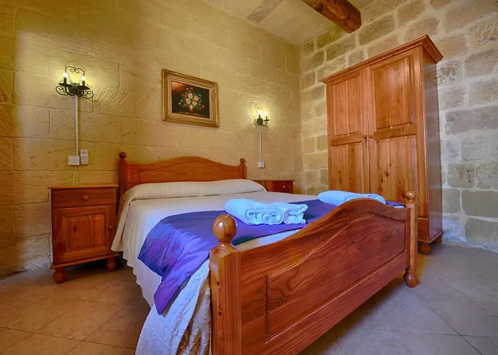 Vila Razzett Ta' Twil Għarb