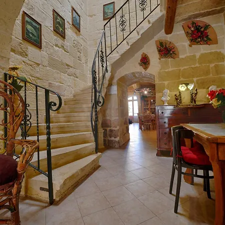 Razzett Ta' Twil * Gharb (Gozo)