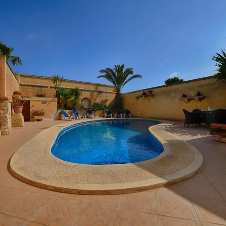 Villa Razzett Ta' Twil