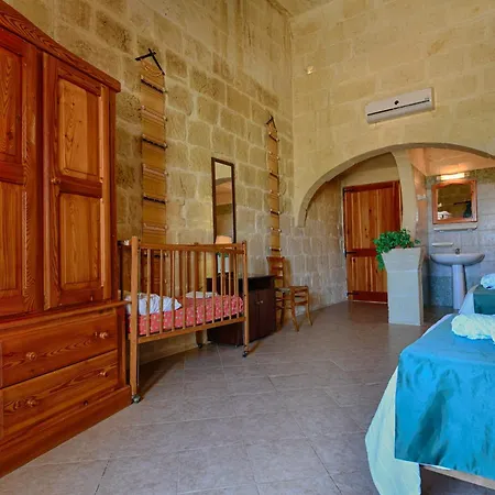 Razzett Ta' Twil Villa