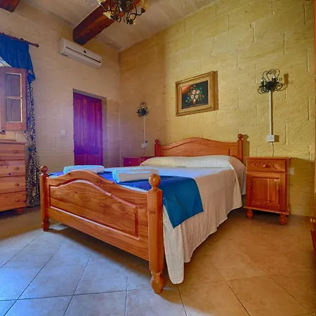 Villa Razzett Ta' Twil